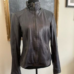 Women's Mauritius blue leather jacket. Size medium.